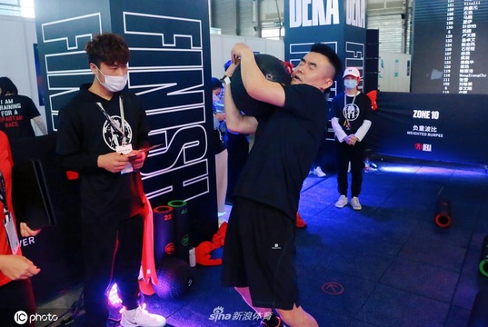 斯巴达室内体能赛在中国上演首秀 吸引众多健身“勇士”现身(2) 第2页