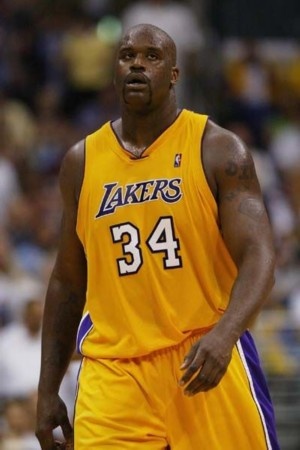 奥尼尔34号战袍将永久退役