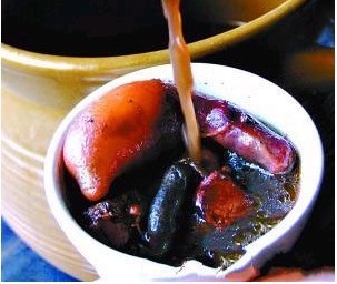 清炖枸杞牛鞭汤怎么做?