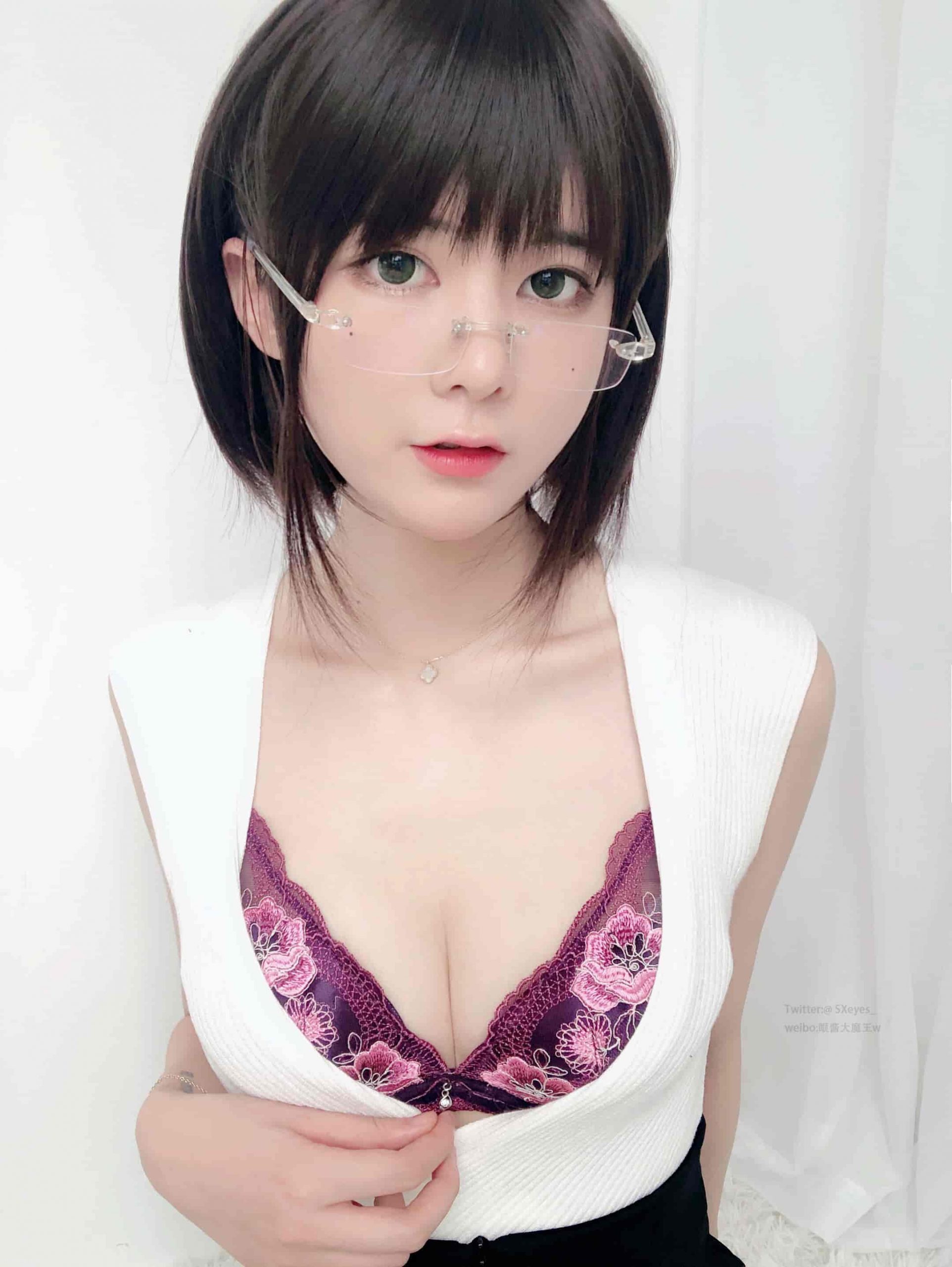 眼酱大魔王w NO.023 办公小姐姐w [26P-89MB]-美了么