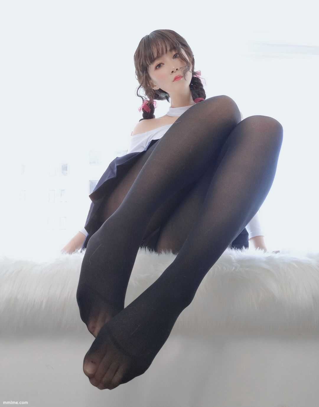 图片[8]-2020白银81黑色丝袜美腿超美性感丰满巨乳福利图-美了么