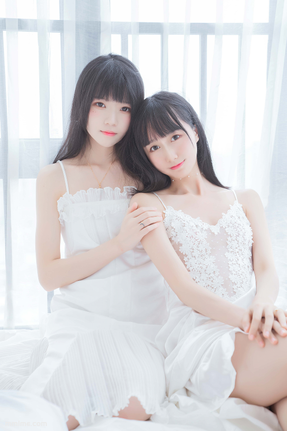 桜桃喵 064 朝(白裙×白裙) [58P-724MB]-美了么