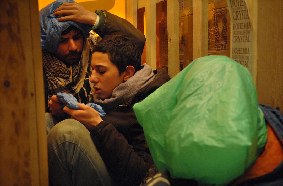 《非法入境》全集-高清电影完整版-在线观看