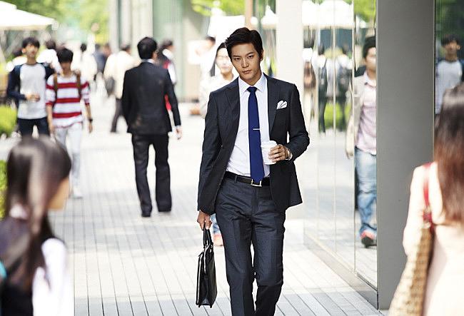 电影《猫鼠游戏》BD高清版片源,可在线播放《