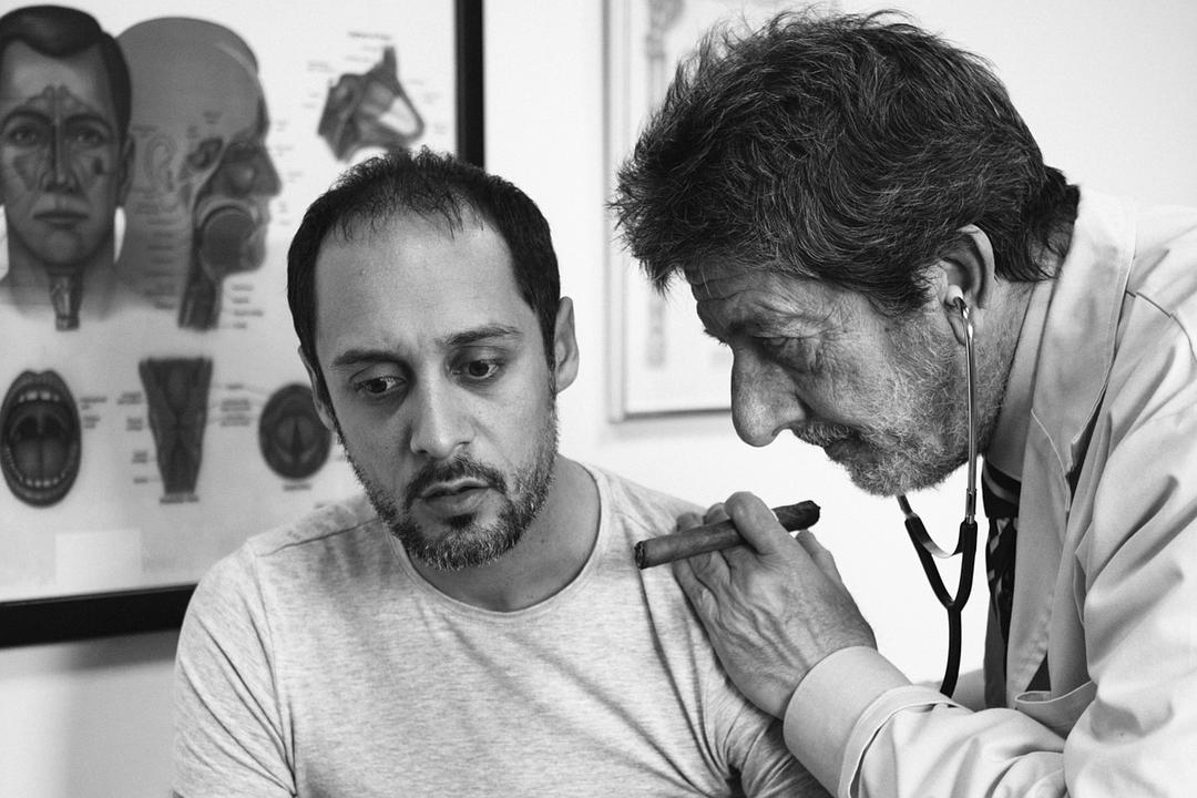 《隔墙有耳》-高清电影-在线观看