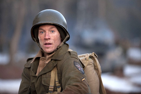 《英雄连队》全集-高清电影完整版-在线观看-搜狗影视