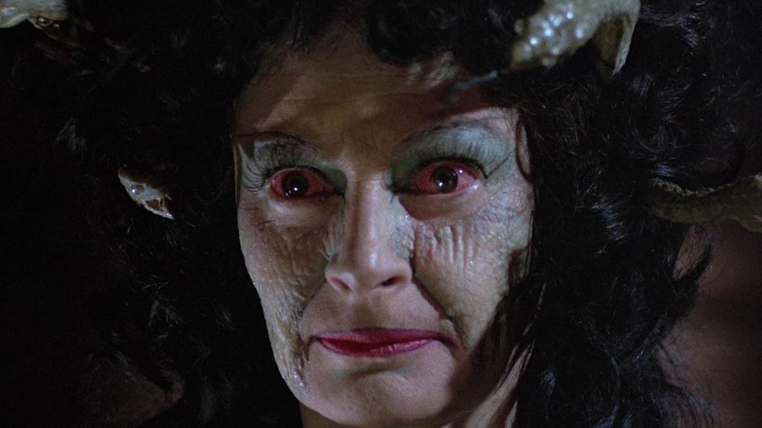 《蛇发女妖》-高清电影-完整版在线观看