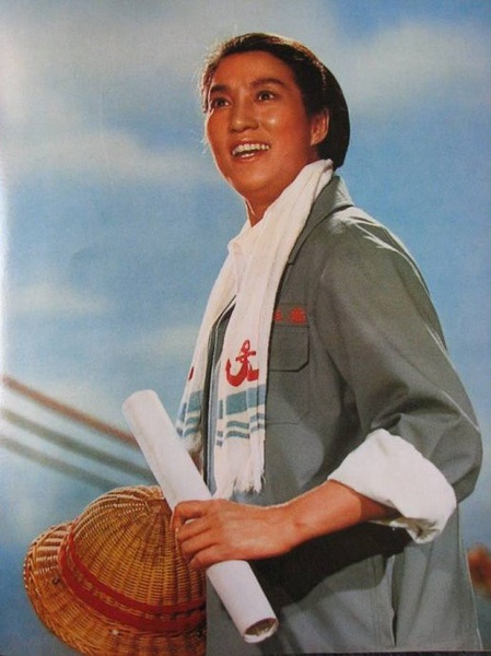 《海港(1972)》全集-高清电影完整版-在线观看-搜狗影视