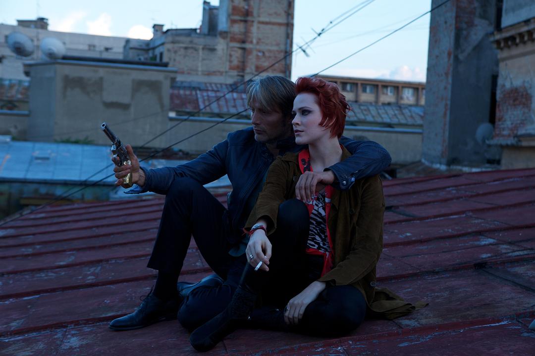 《查理必死》-高清电影-完整版在线观看