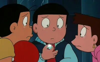 哆啦美与青色的草帽