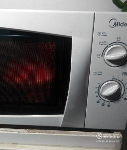 微波炉怎么烤红薯步骤如下 微波炉怎么烤红薯