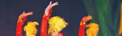 新疆舞蹈动脖子怎么快速学会 新疆舞蹈“动脖子”学习技巧，快来看看