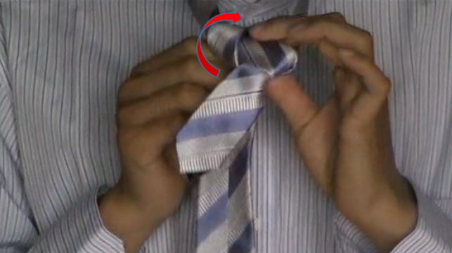 打领带的方法图解温莎结 如何打领带图解—温莎结