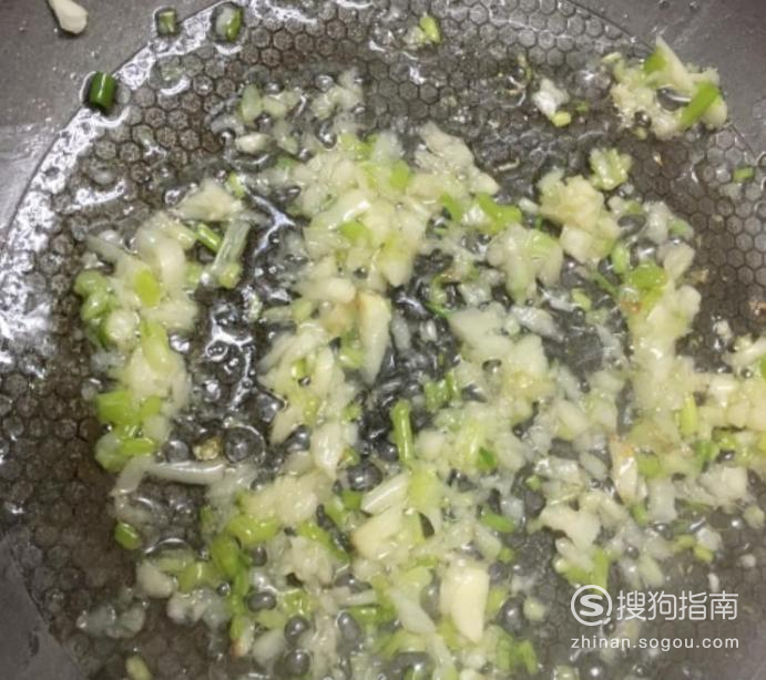 南瓜炒面的做法 南瓜炒面的制作方法