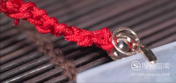 编黄金吊坠绳子的编织方法 吊坠绳子的编织方法