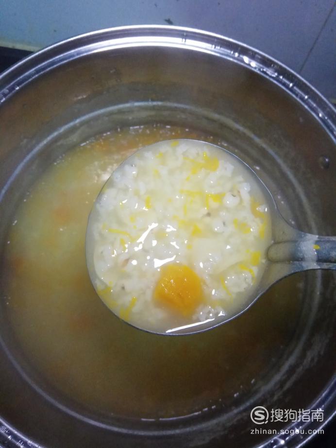 南瓜百合小米粥的做法 怎样做美味的南瓜薏米百合粥？优质